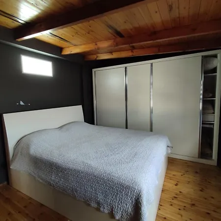 Wood Apartament Apartment Tirana